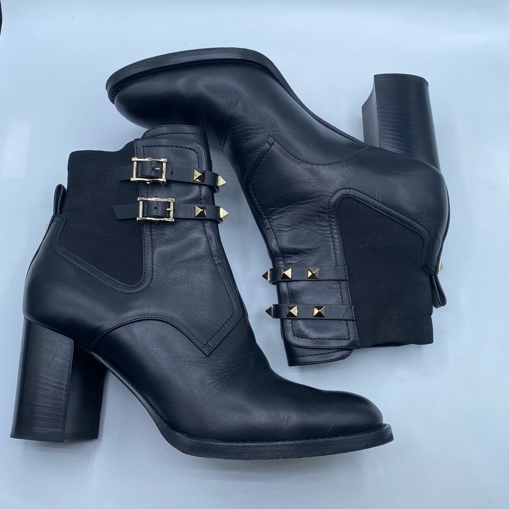 Valentino Garavani Rockstud Leather Chelsea Boots